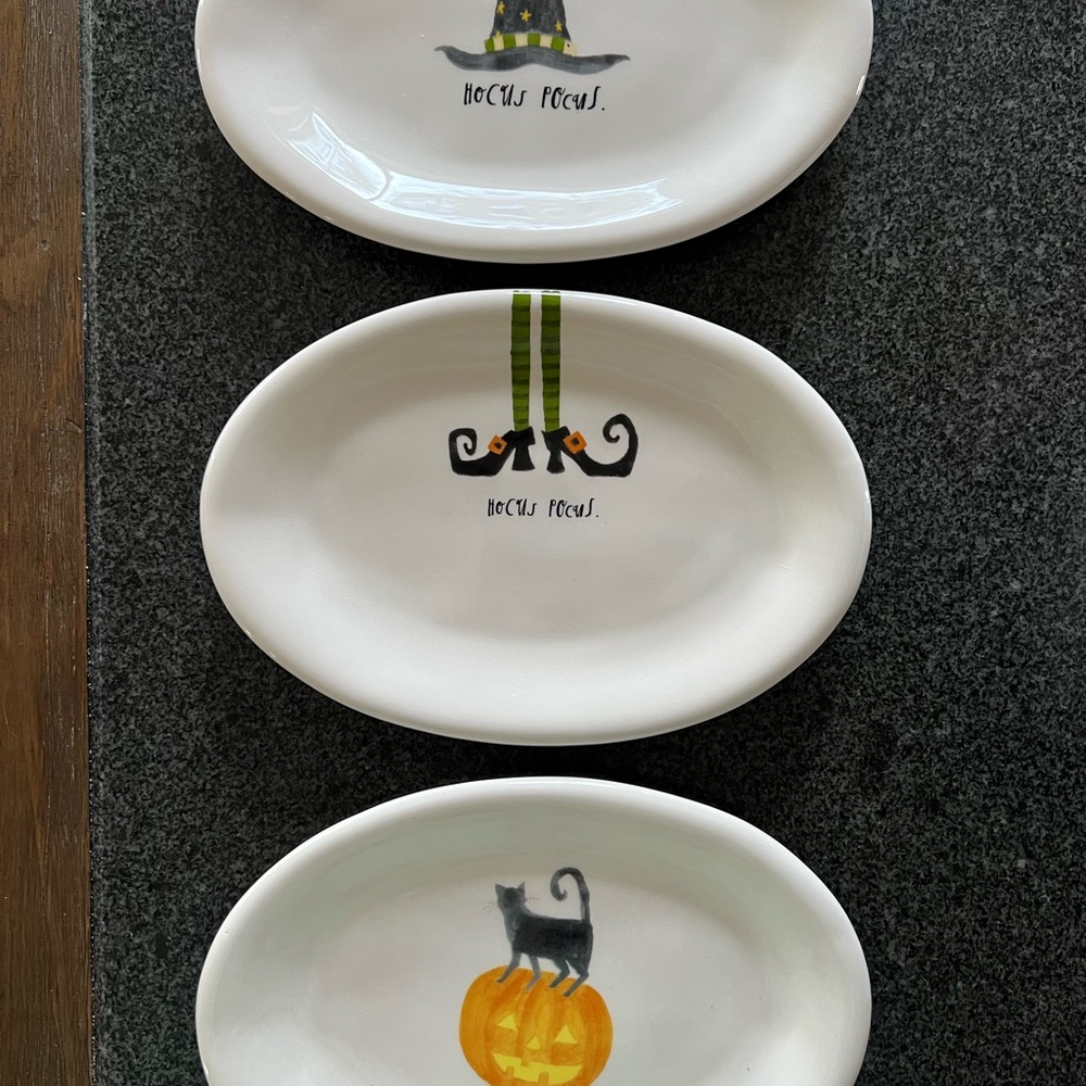 Rae Dunn Halloween plates set of 3